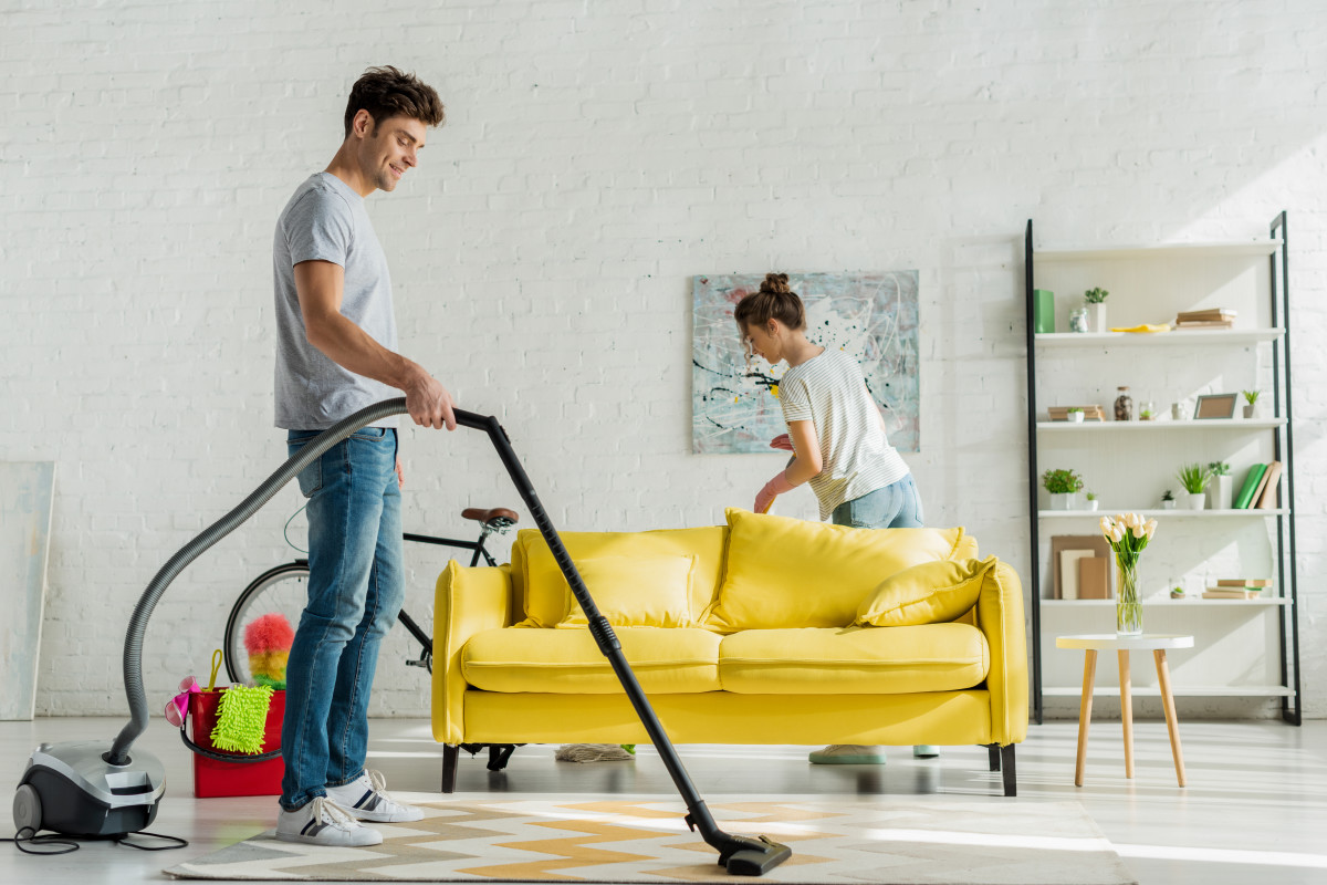 Gölova Bayan Temizlikçi